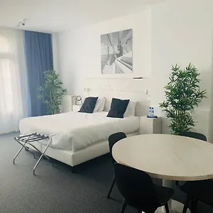 3* Hotel Avenue